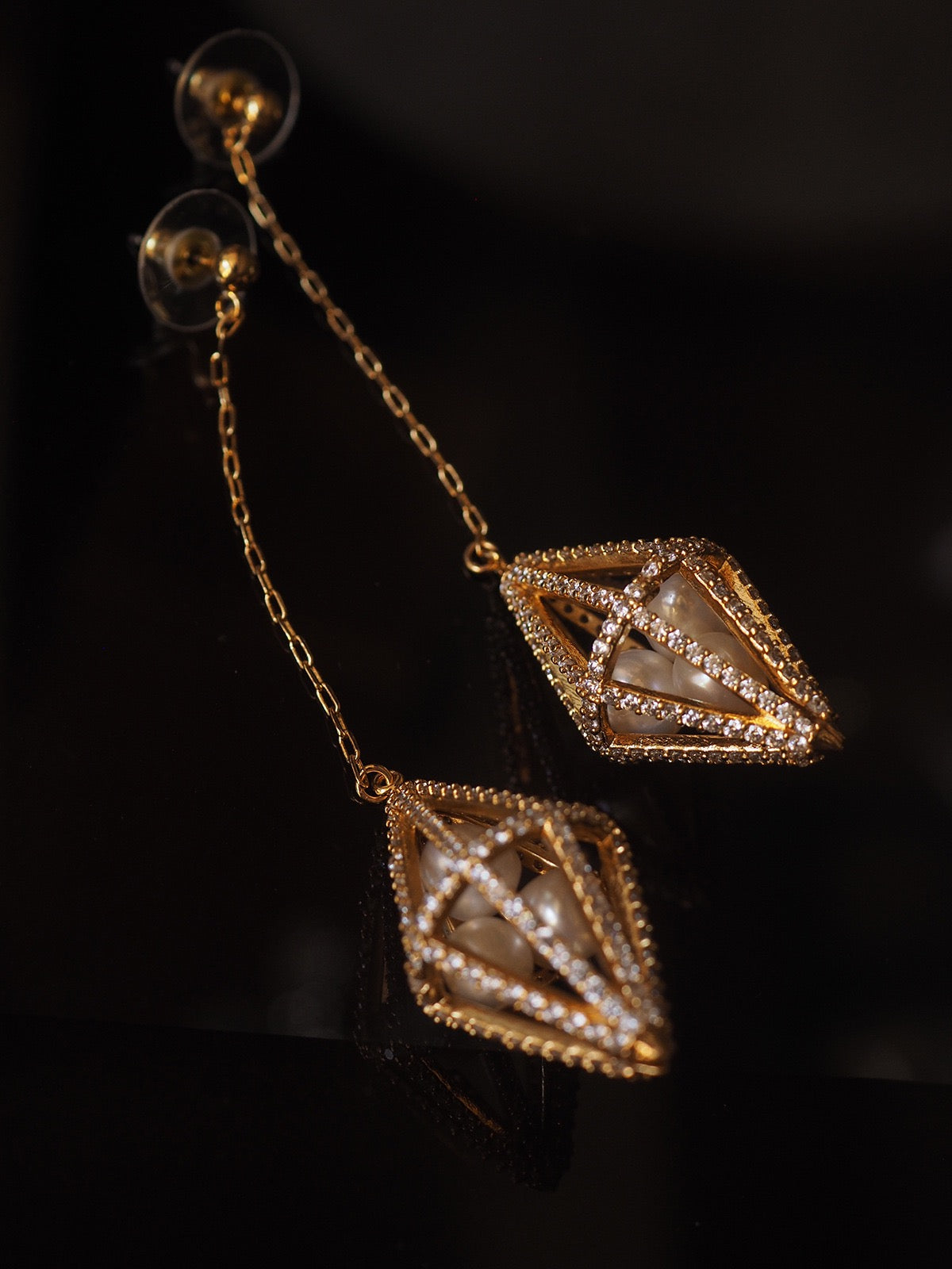 Geometric Pearl Cage Long Chain Earrings – Vintage Luxe Modern Art Style