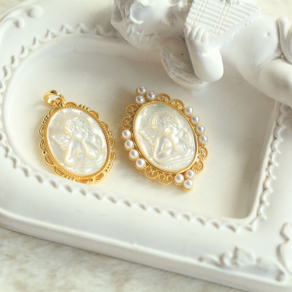 S925 Silver White Mother-of-Pearl Cupid Cameo Pendant – Vintage Carved Angel Necklace