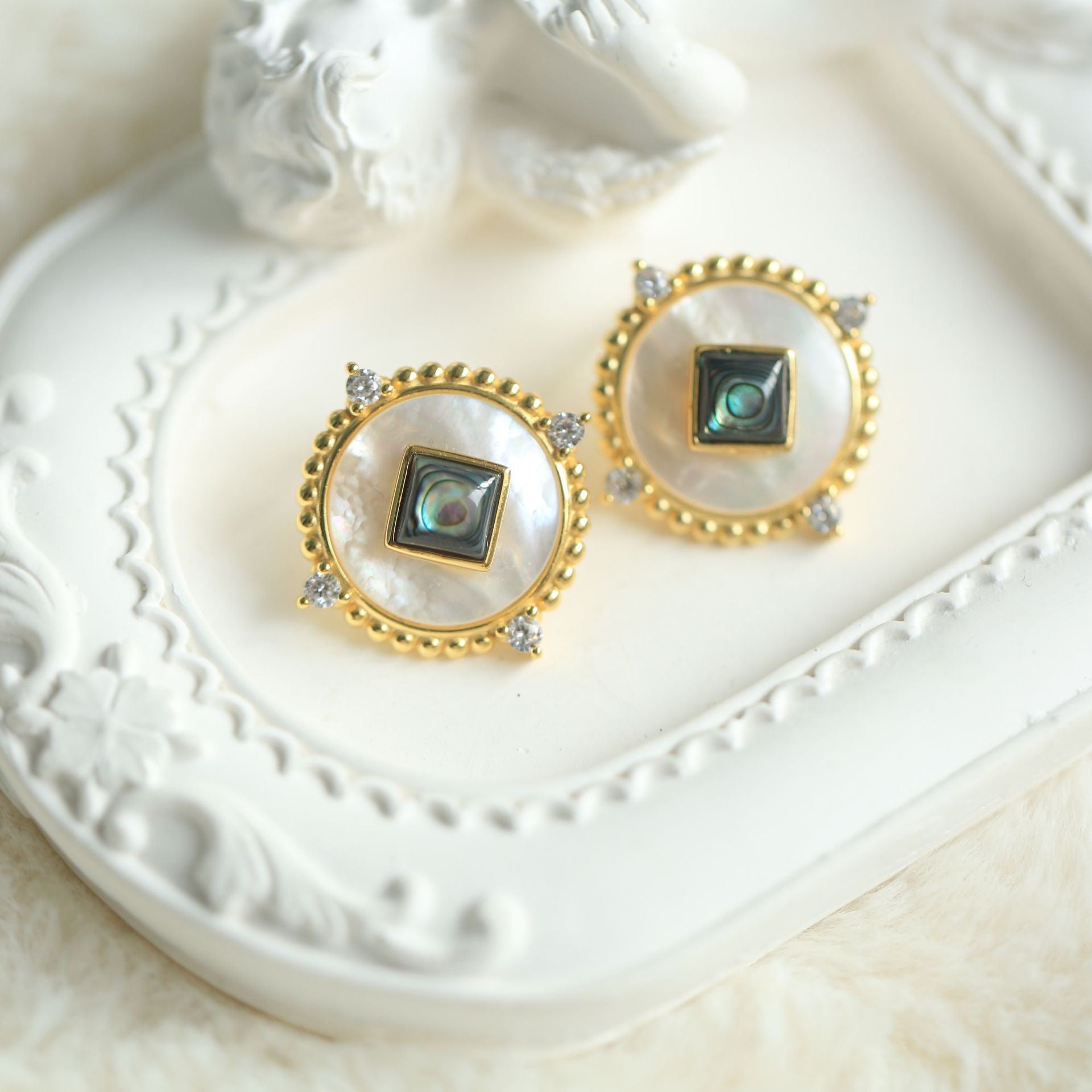 S925 Silver 18K Gold-Plated Abalone Shell Jewelry Set – Pendant, Ring & Earrings