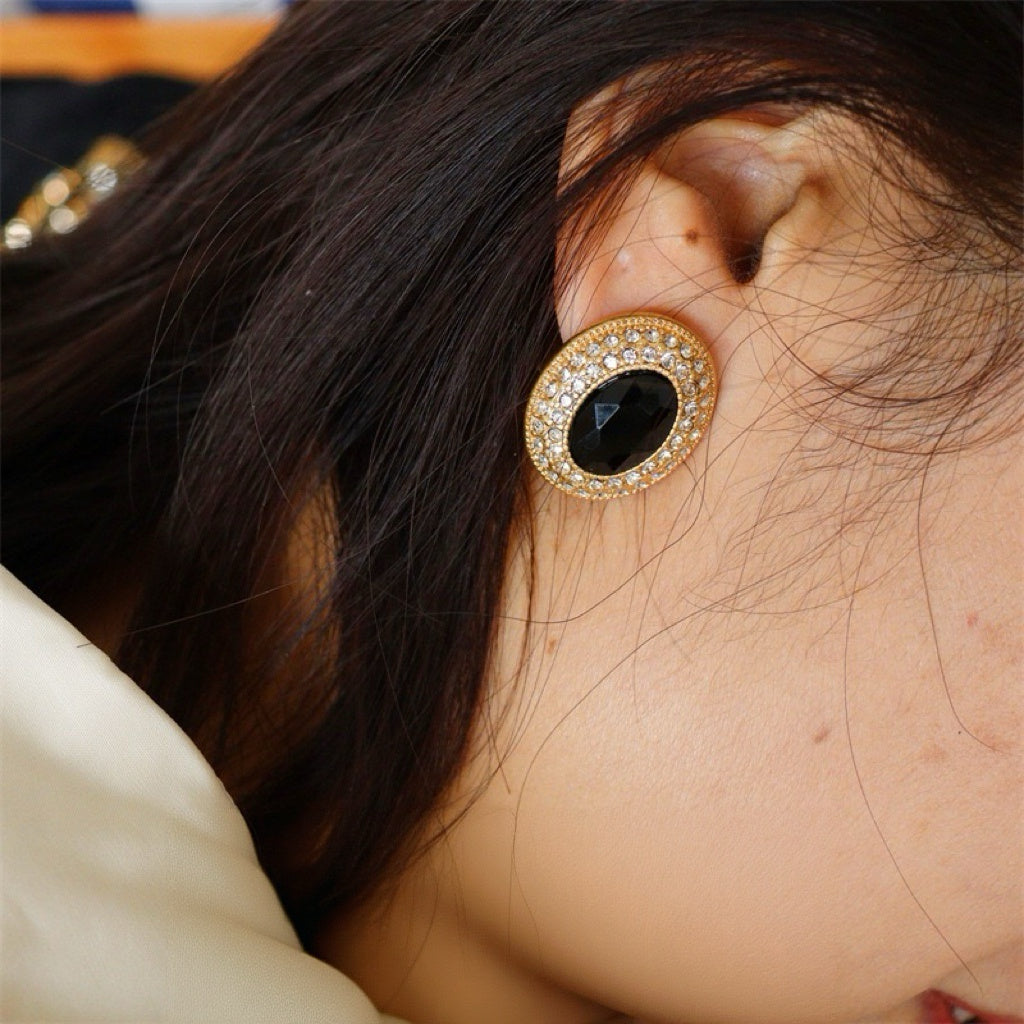 Vintage Black Stone Gold Choker Necklace & Stud Earrings Set – Old Money Retro Elegance