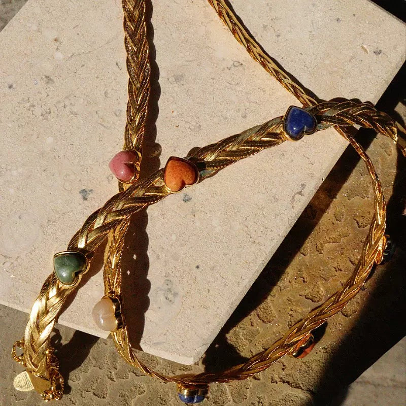 Vintage-Inspired Woven Metal Necklace with Multicolor Natural Stones – Chic Minimalist Collar Chain