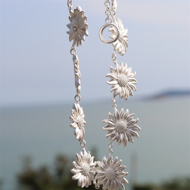 Silver Sunflower Jewelry Set | Vintage Retro Necklace & Earrings | Heavy Craft Statement Jewelry for Women