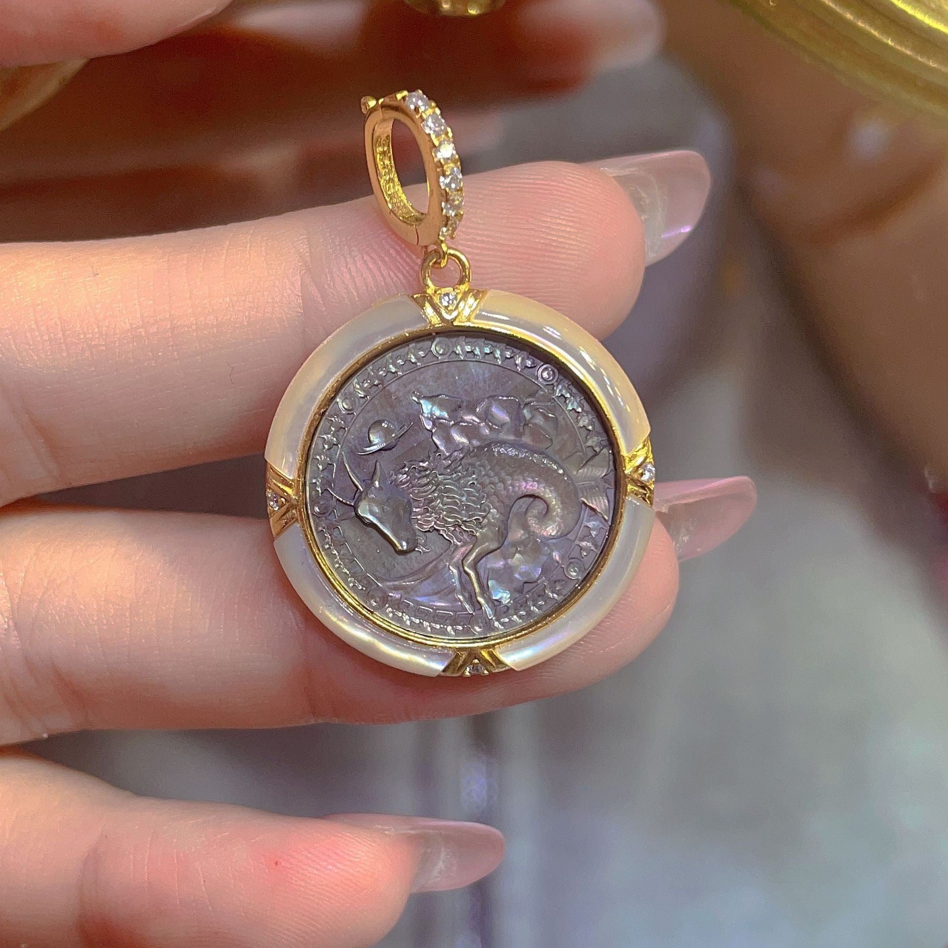 S925 Silver Black Mother-of-Pearl Zodiac Cameo Pendant | Hand-Carved Astrology Necklace Collection