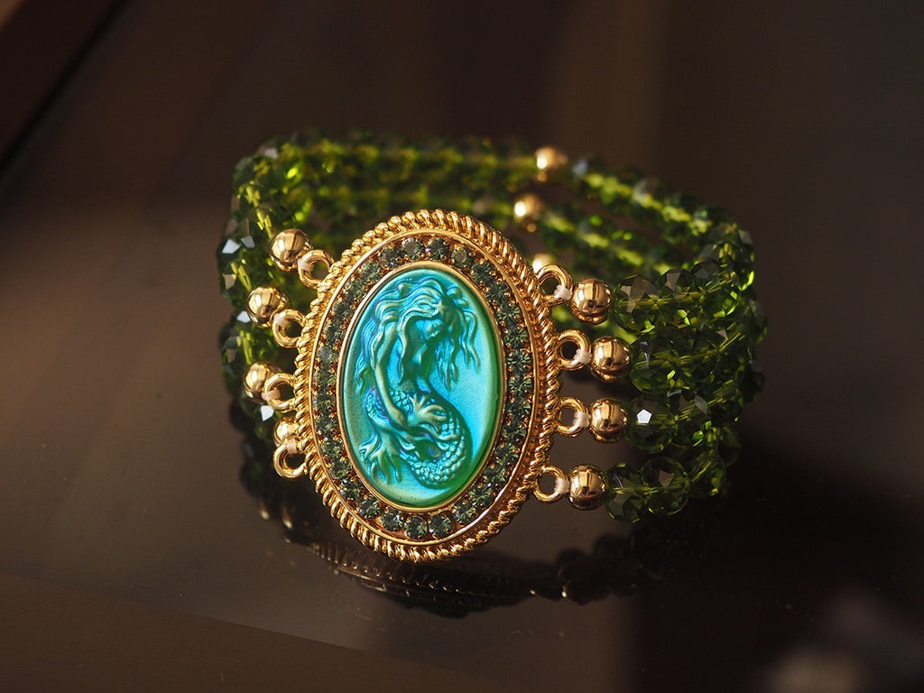Vintage Green Mermaid Cameo Bracelet | Handcrafted Ocean-Inspired Crystal Jewelry