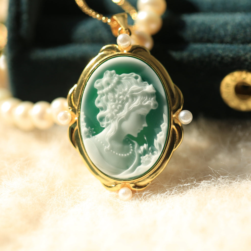 S925 Silver Green Cameo Jewelry Set – Hand-Carved Lady Portrait Pendant, Earrings & Adjustable Ring