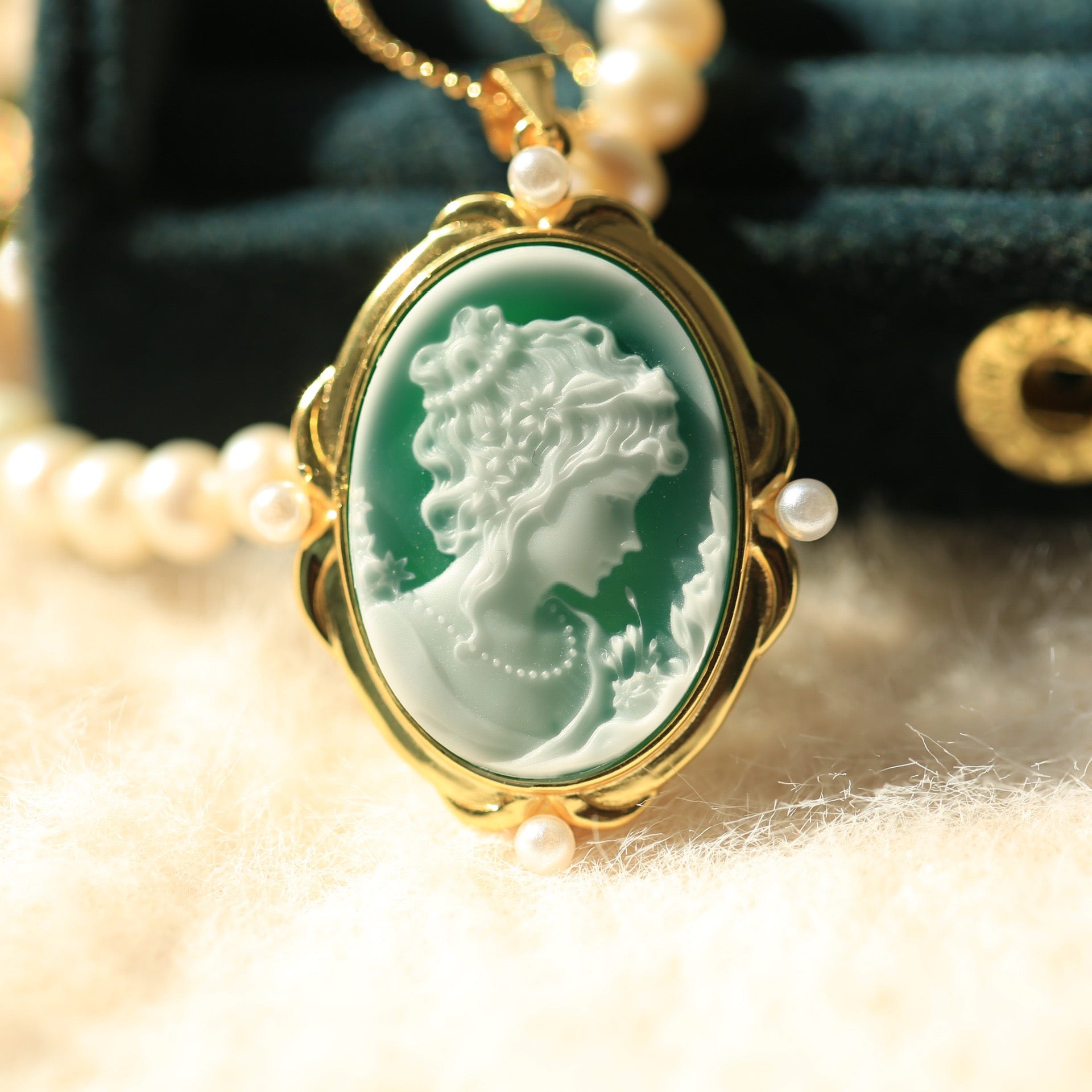 S925 Silver Green Cameo Jewelry Set – Hand-Carved Lady Portrait Pendant, Earrings & Adjustable Ring